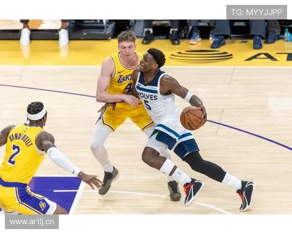 迪文首秀表现不佳坦言已为客场对湖人比赛做好准备